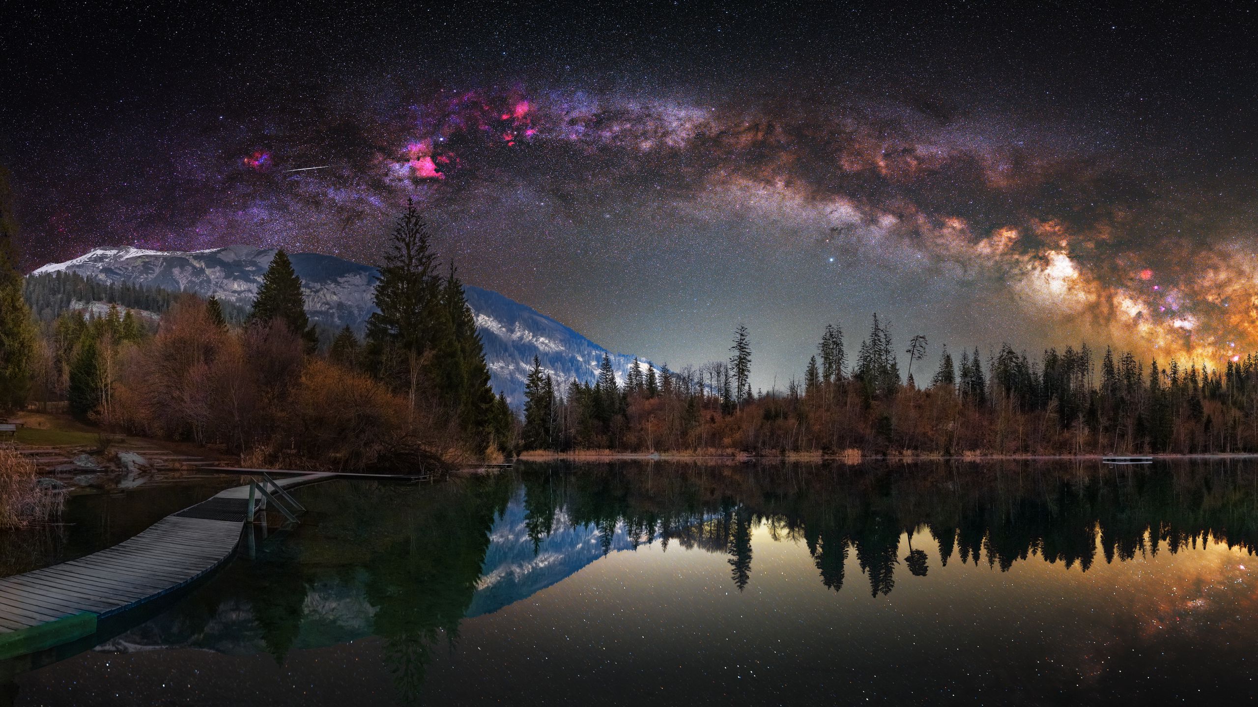 Mountains and Milky Way